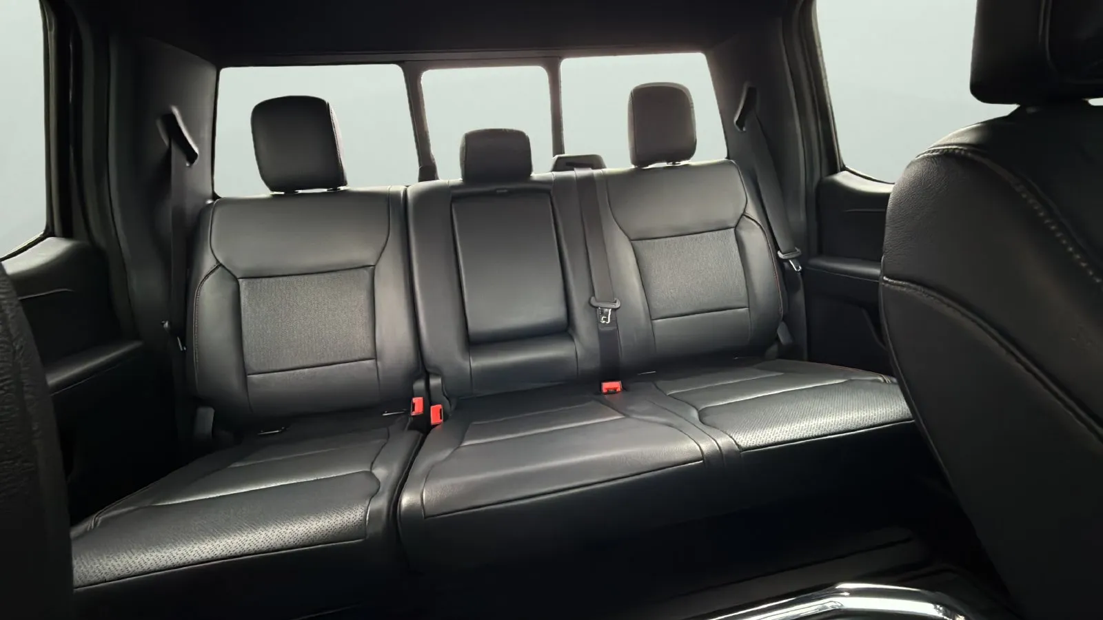 Ford F-150 photo 24