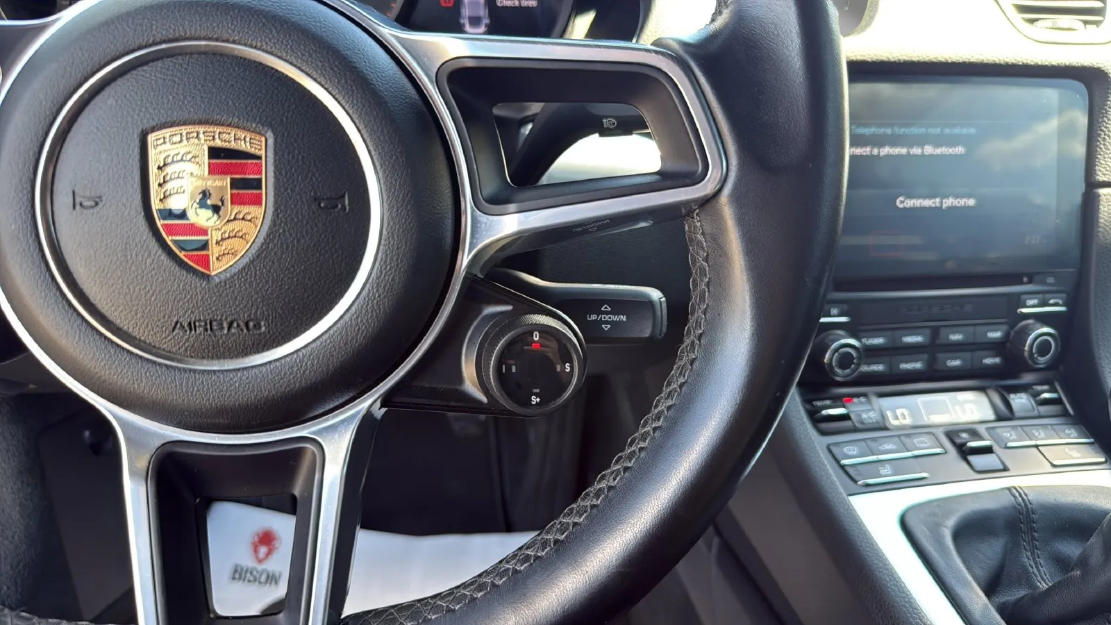Porsche 718 Cayman photo 12