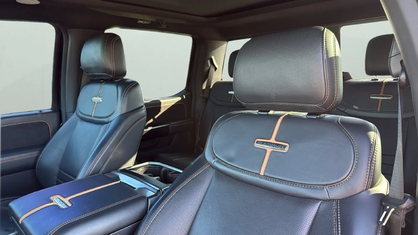 Ford F-150 photo 9