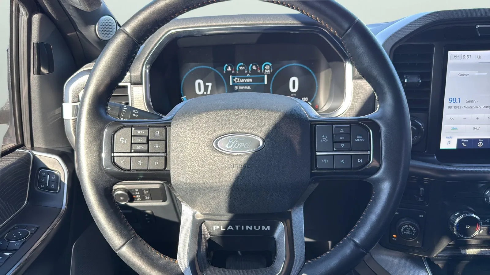 Ford F-150 photo 14