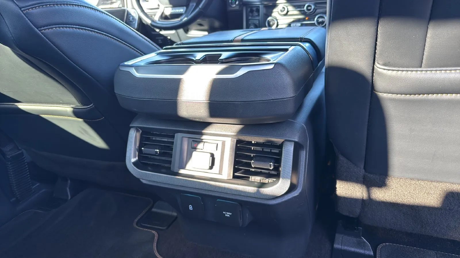 Ford F-150 photo 27