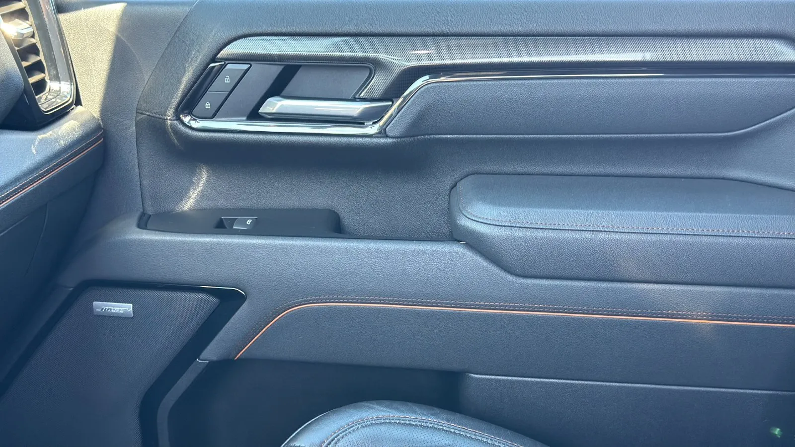 GMC Sierra photo 23