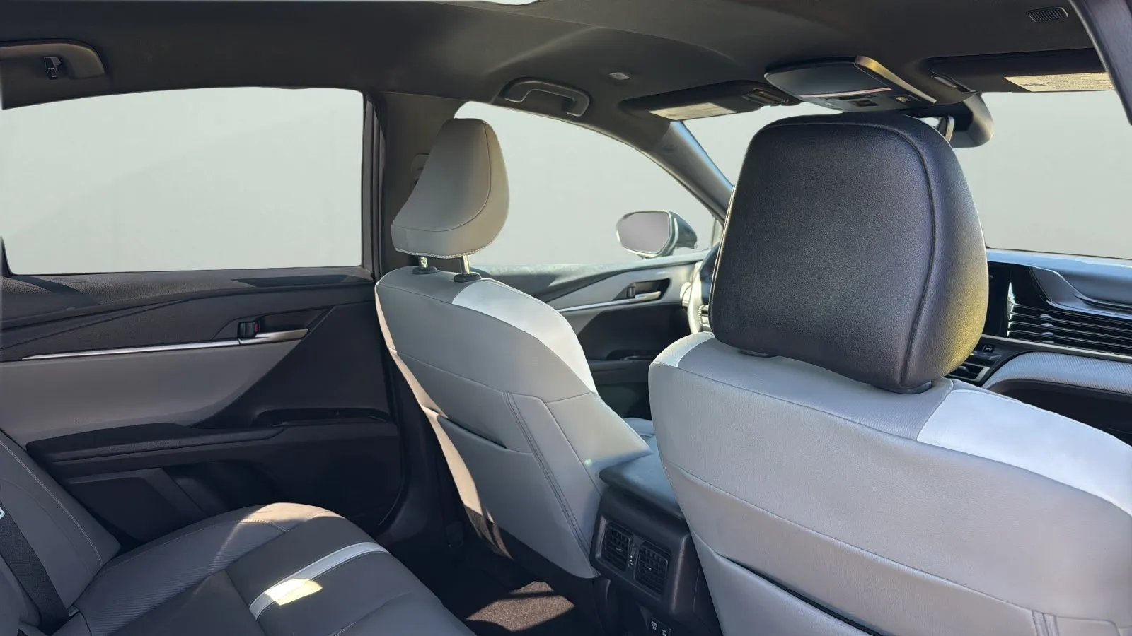Toyota Camry photo 28