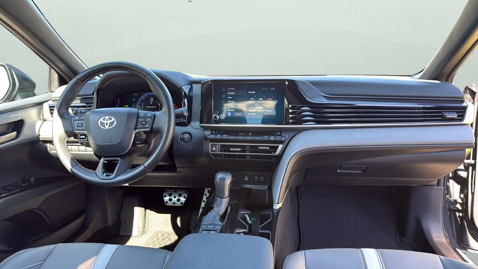 Toyota Camry photo 21