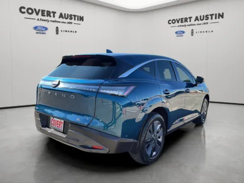 More photos of 2025 Nissan Murano SL at Covert Ford Lincoln, TX