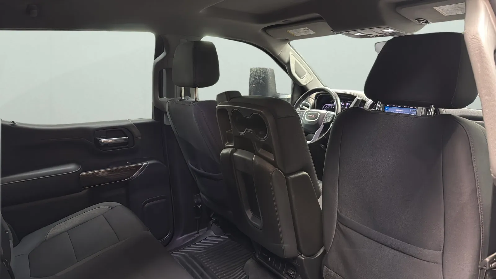 GMC Sierra photo 25