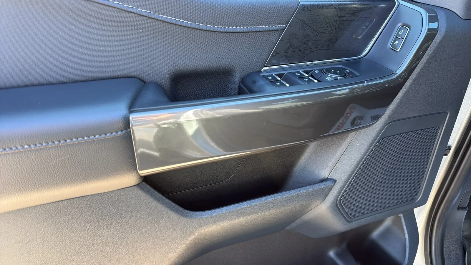Ford F-150 photo 6