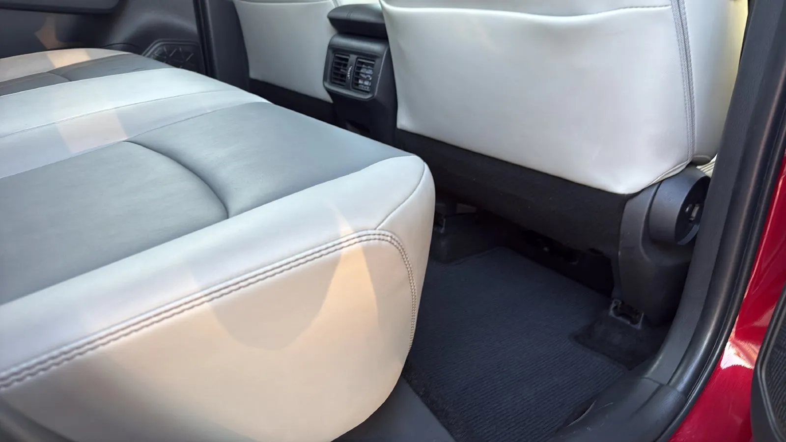 Toyota RAV4 photo 23