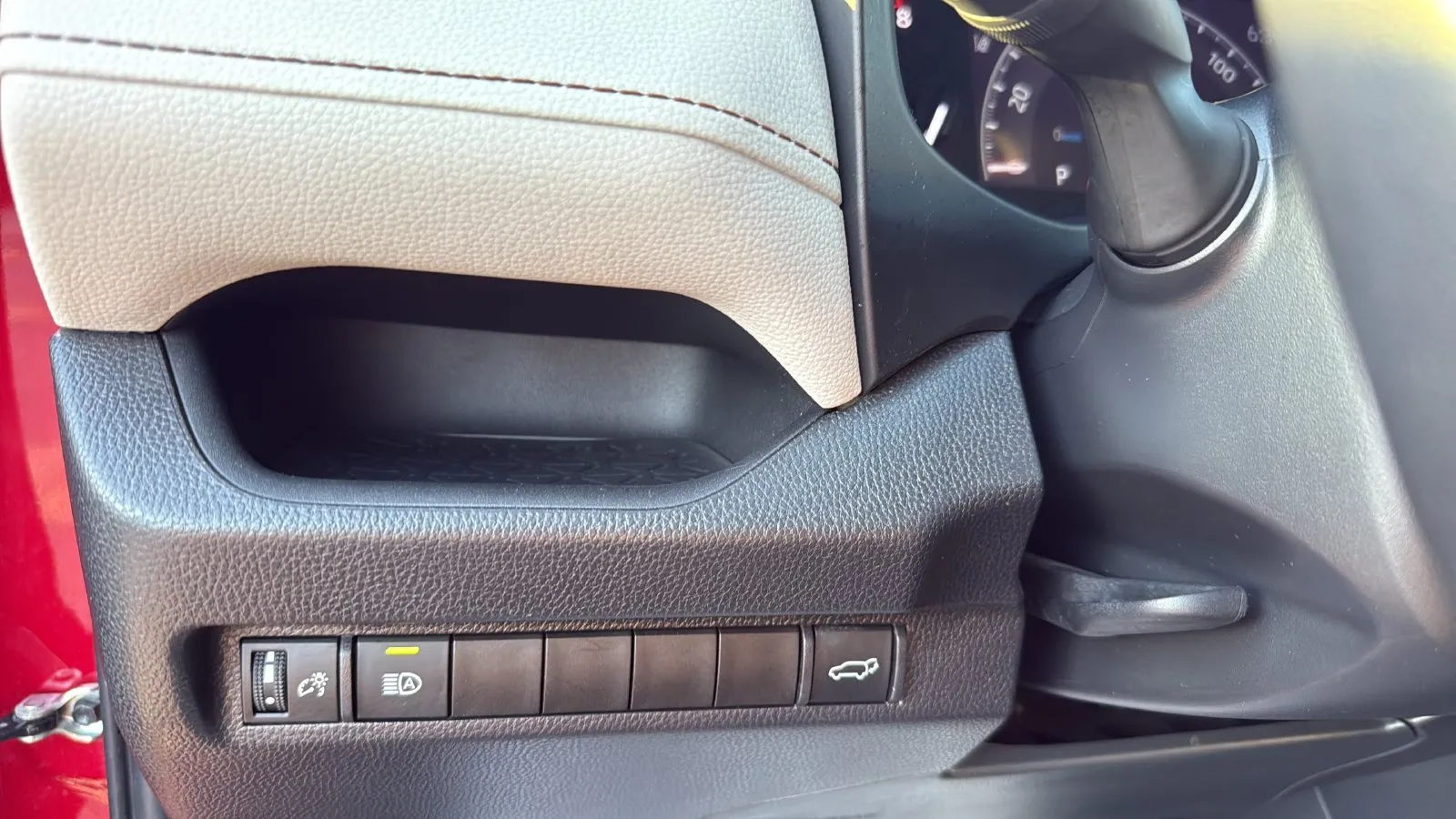 Toyota RAV4 photo 14