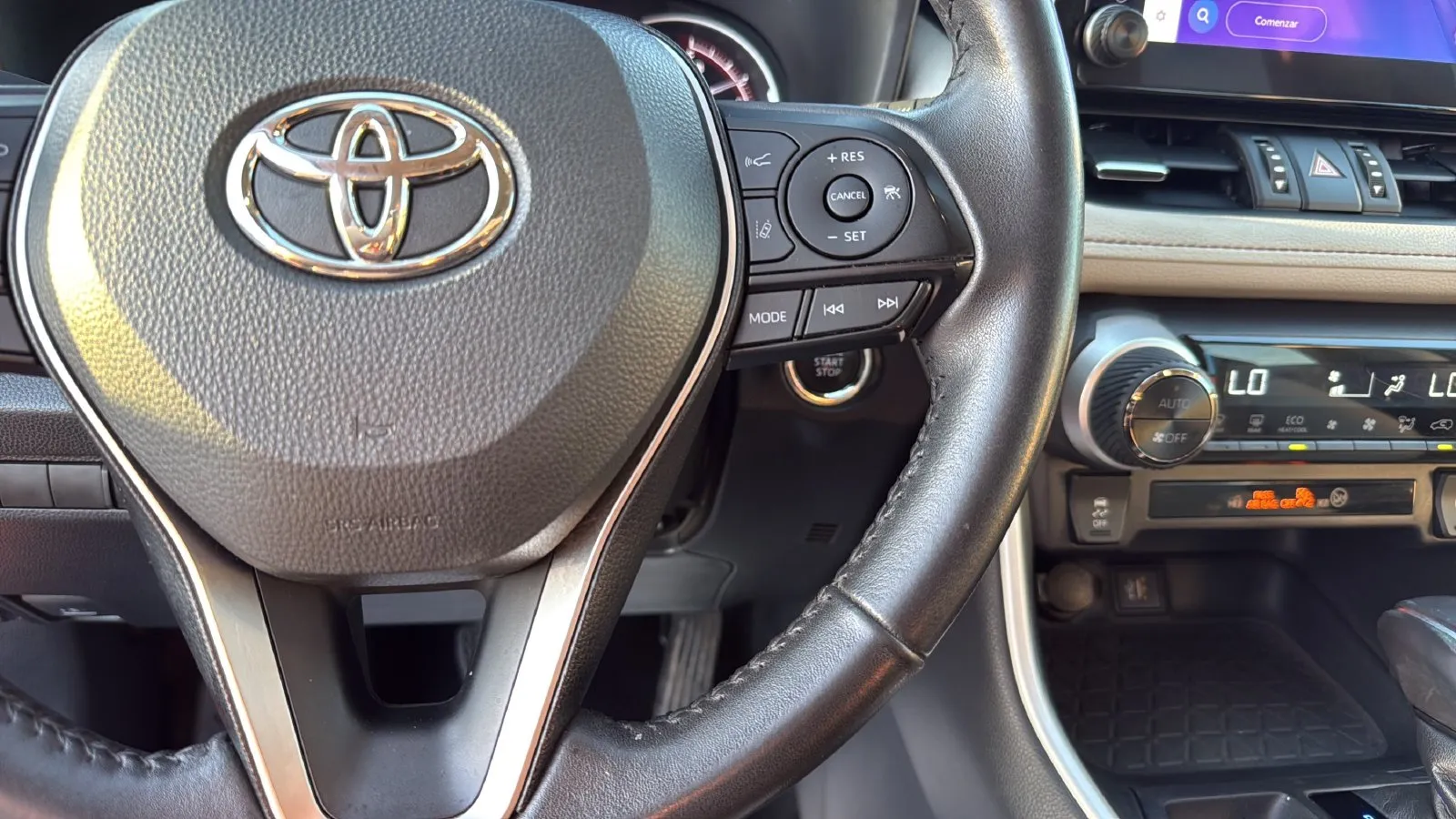 Toyota RAV4 photo 12