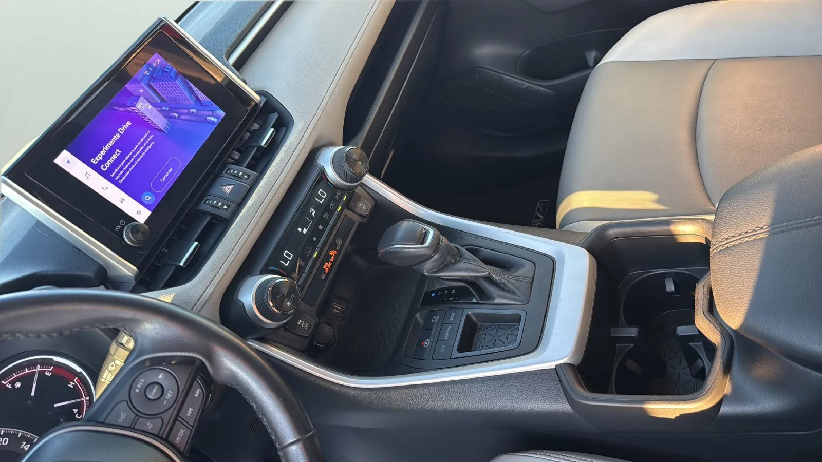 Toyota RAV4 photo 17