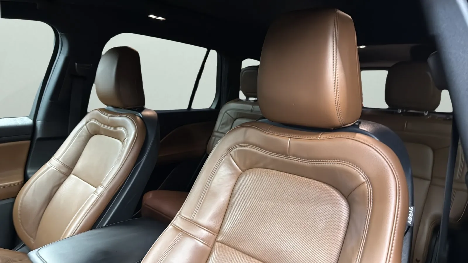 Lincoln Aviator photo 9