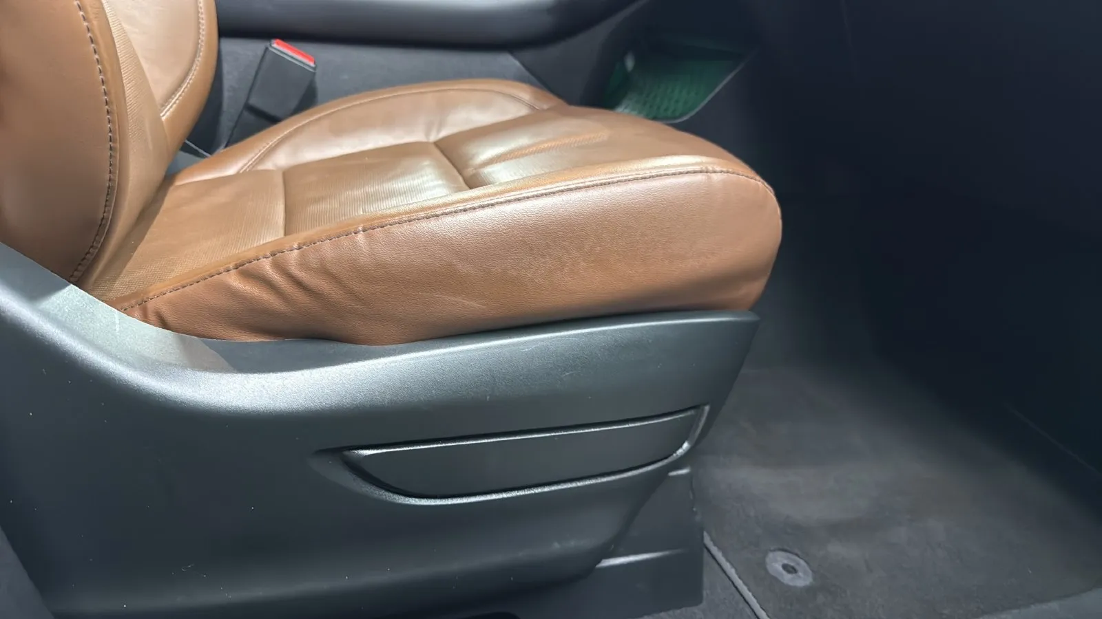 Lincoln Aviator photo 24