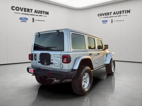 More photos of 2022 Jeep Wrangler Unlimited Rubicon 392 at Covert Ford Lincoln, TX