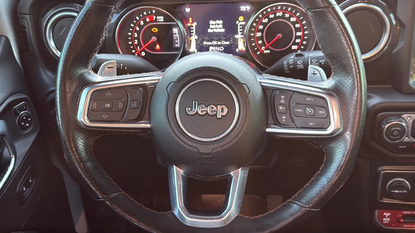 Jeep Wrangler photo 14