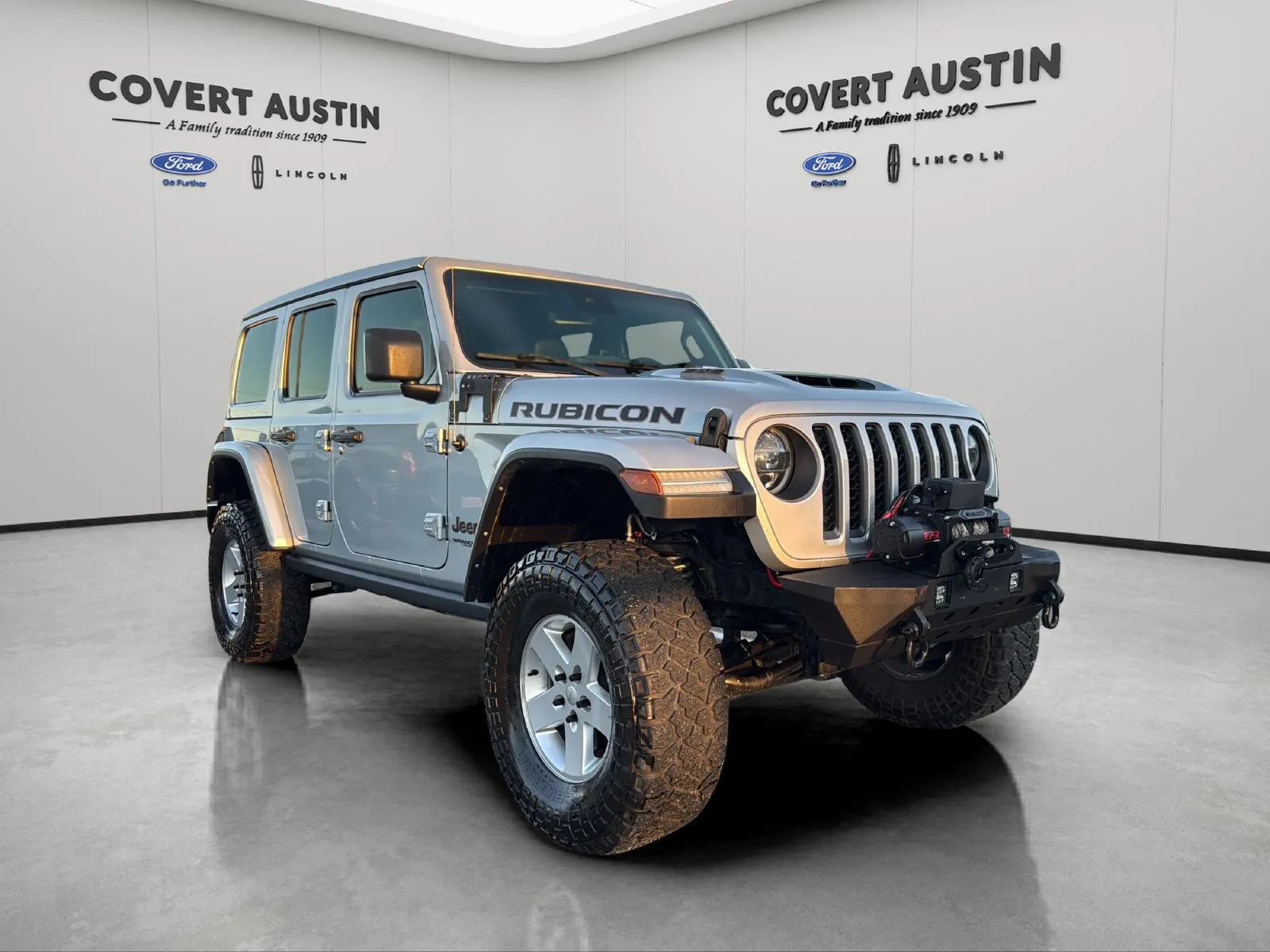 Jeep Wrangler photo 7