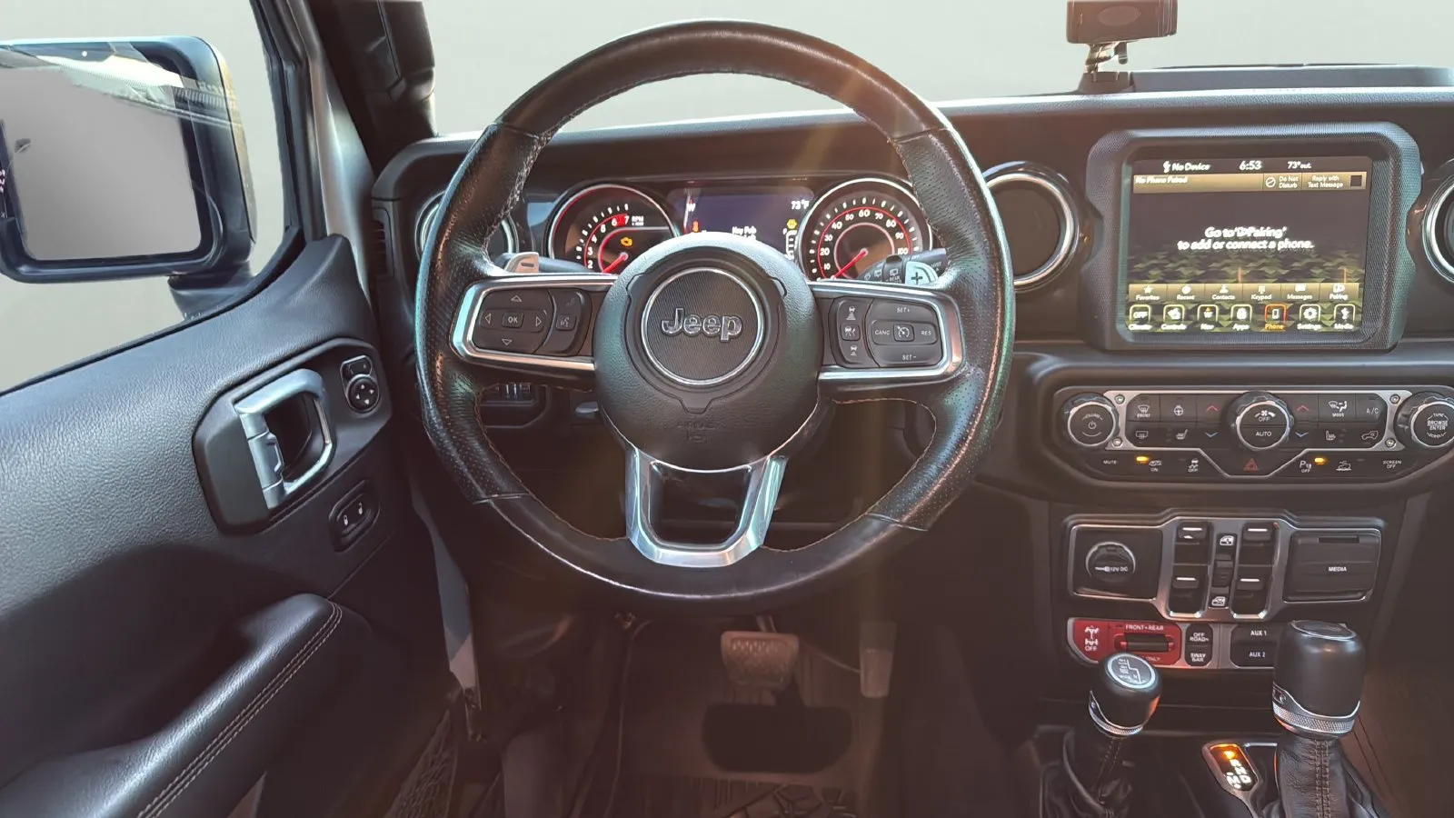 Jeep Wrangler photo 12