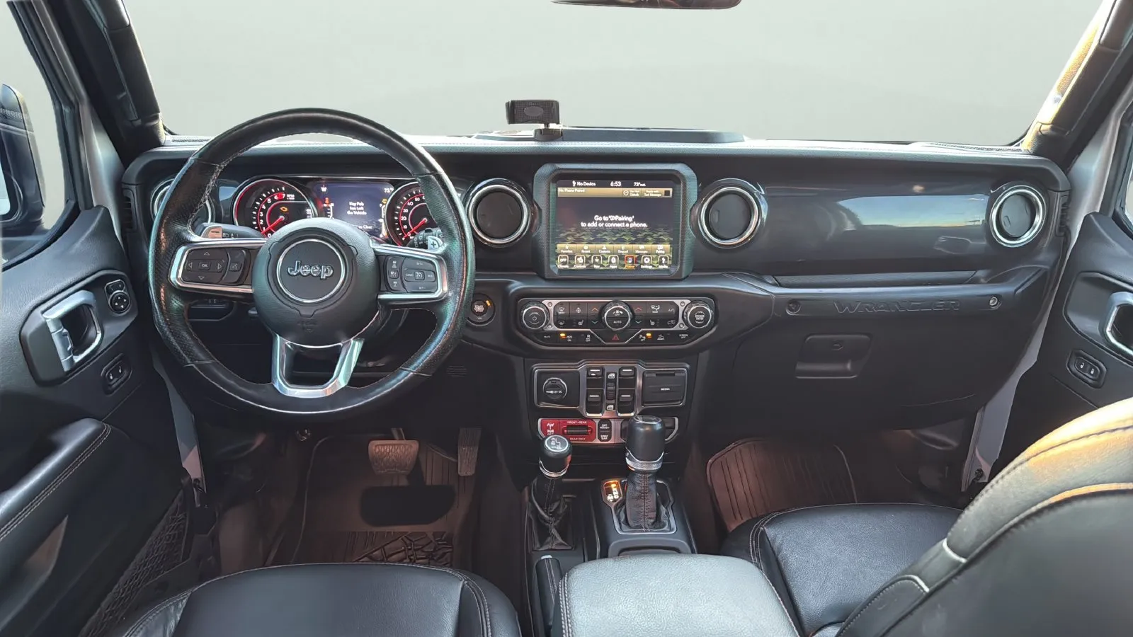 Jeep Wrangler photo 21