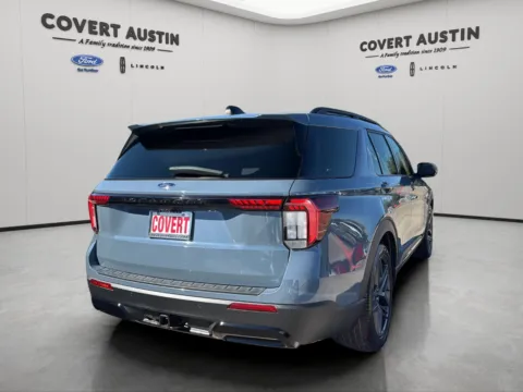 More photos of 2025 Ford Explorer ST-Line at Covert Ford Lincoln, TX