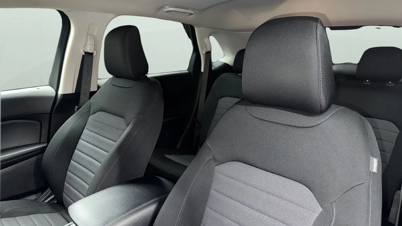 Ford Edge photo 9