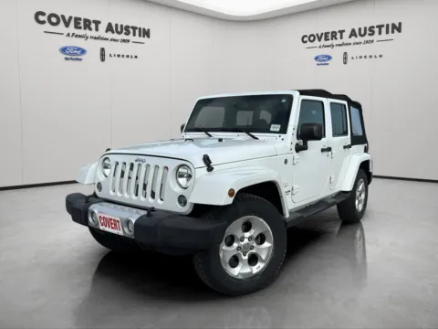 White 2015 Jeep Wrangler Unlimited Sahara for sale in Austin, TX
