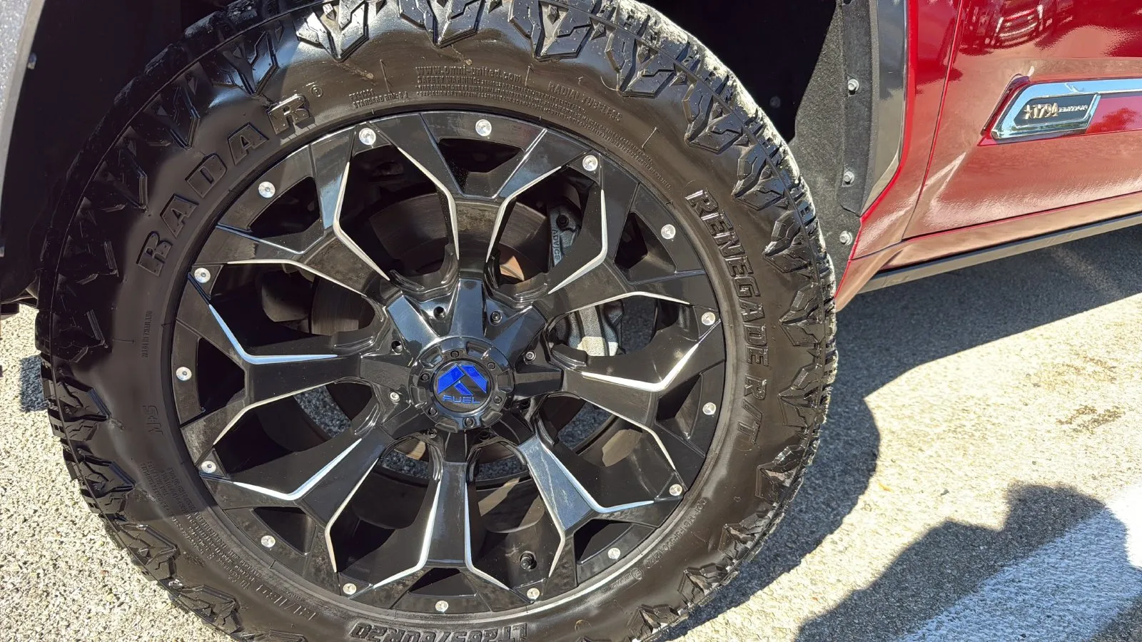 Toyota Tundra photo 27