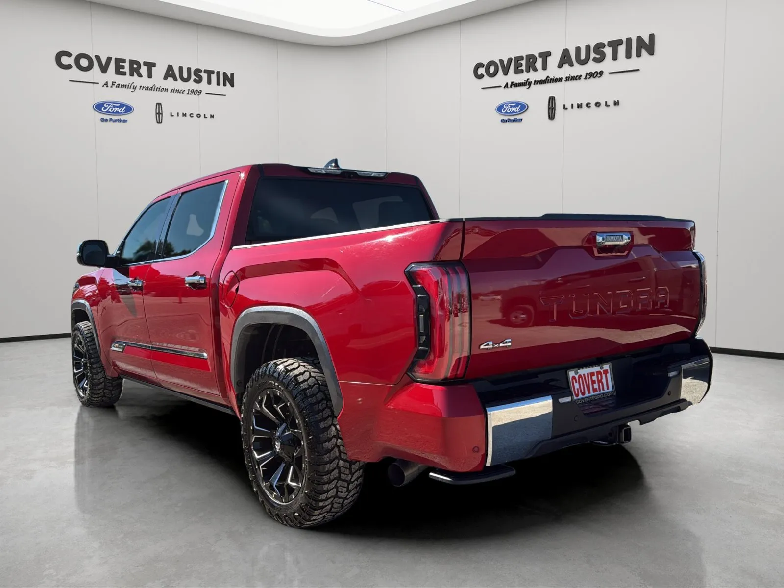Toyota Tundra photo 3