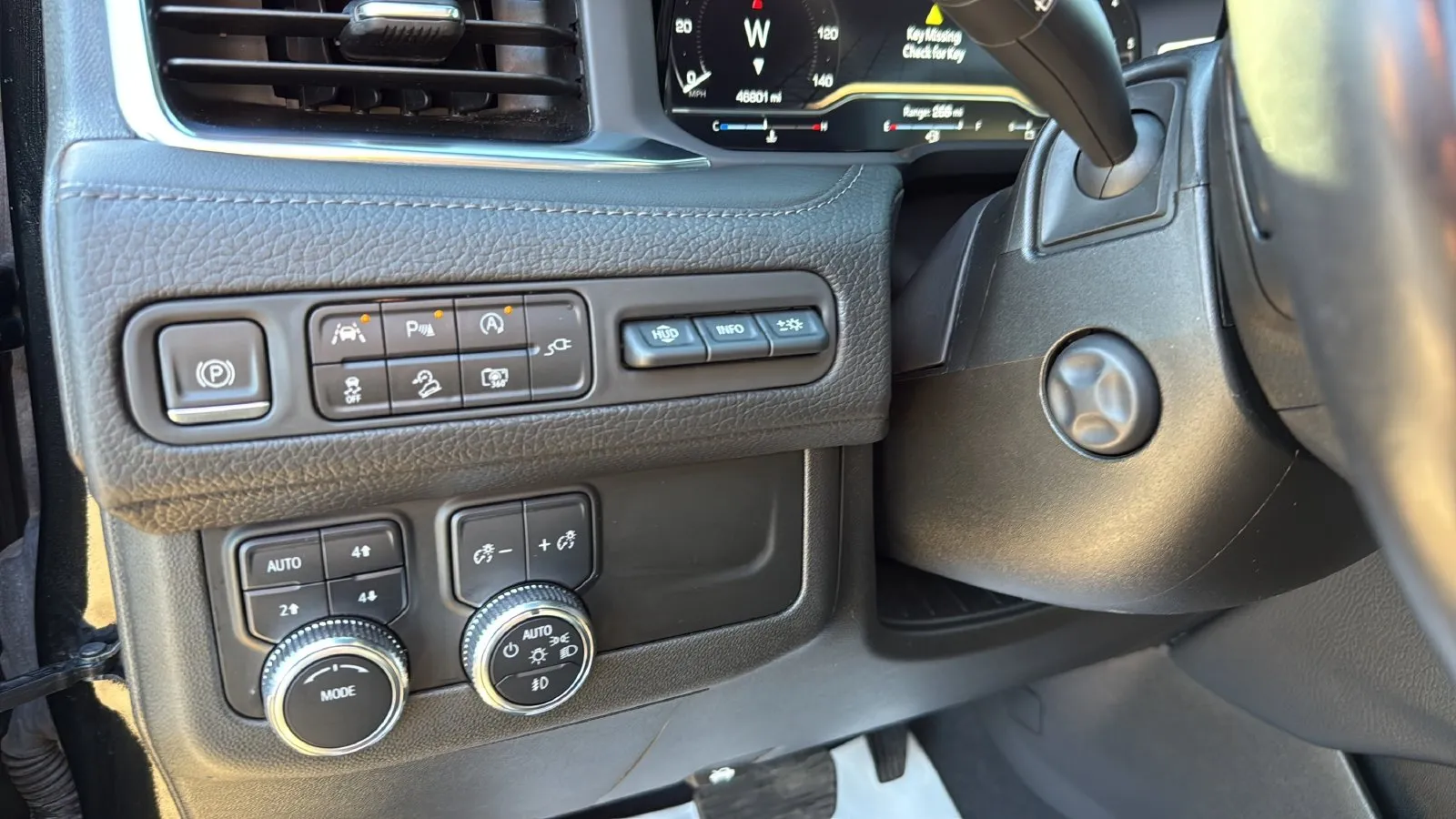 GMC Yukon photo 17