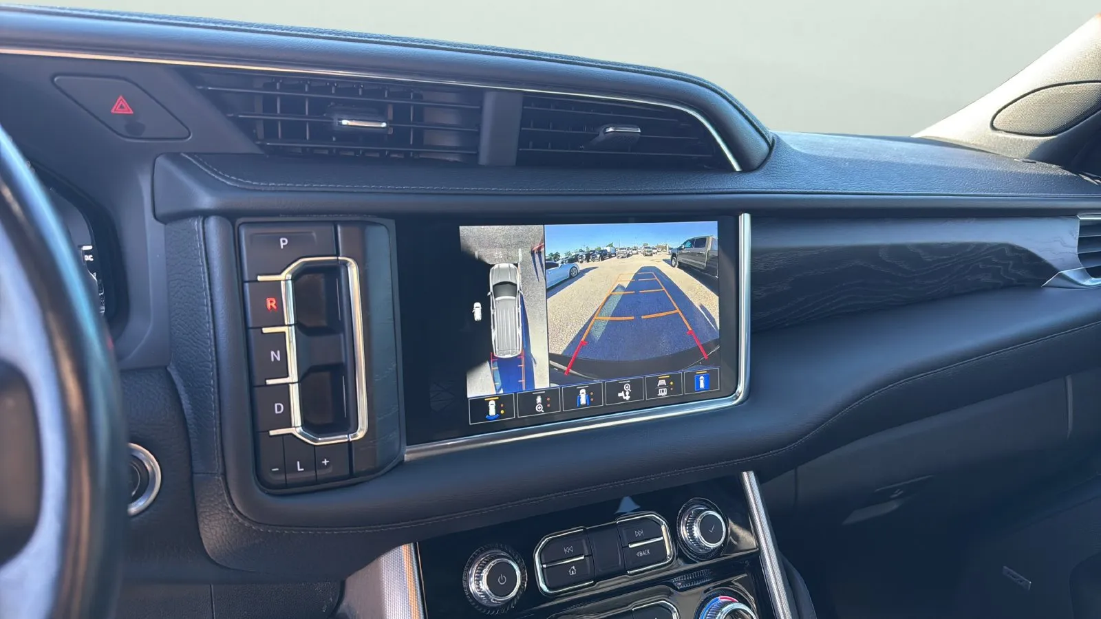 GMC Yukon photo 18