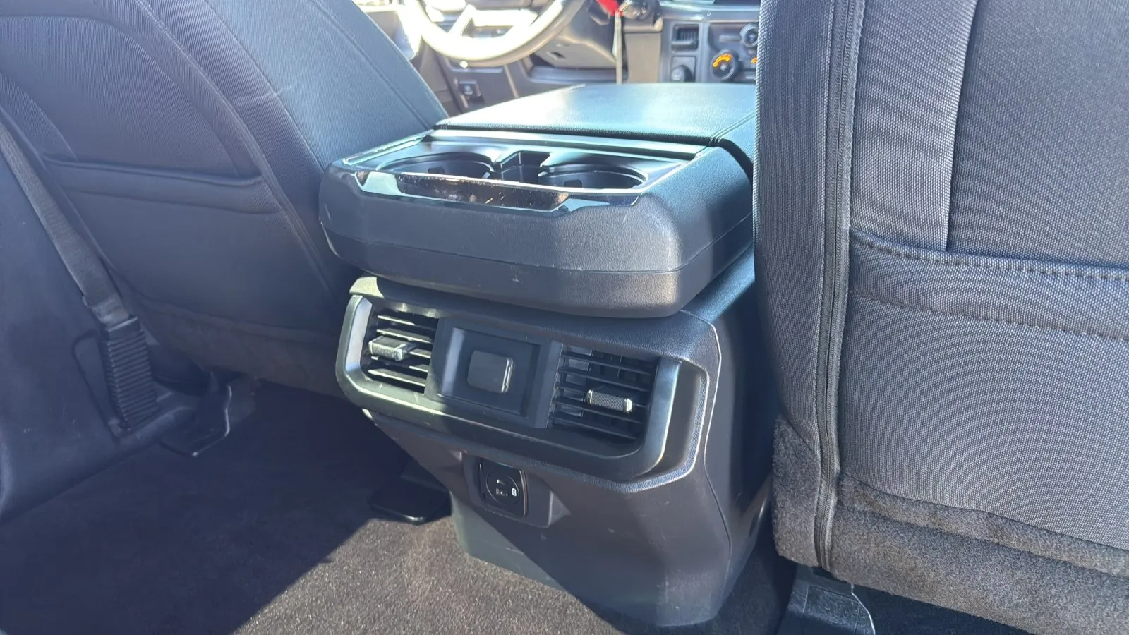 Ford F-150 photo 25