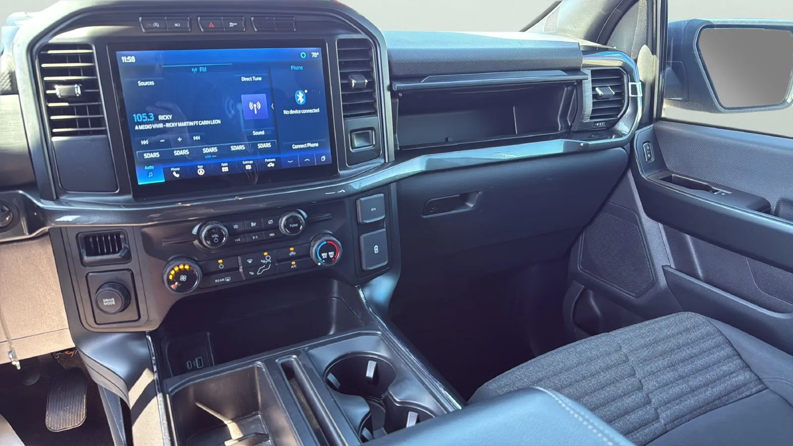 Ford F-150 photo 17
