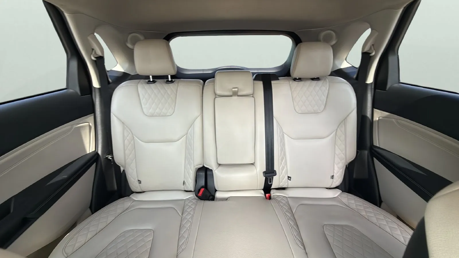 Ford Edge photo 25
