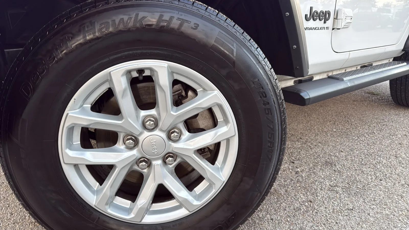 Jeep Wrangler photo 27