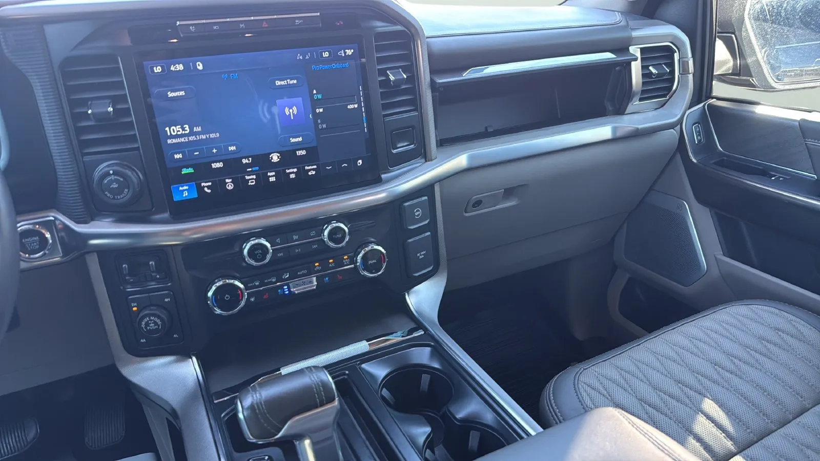 Ford F-150 photo 18