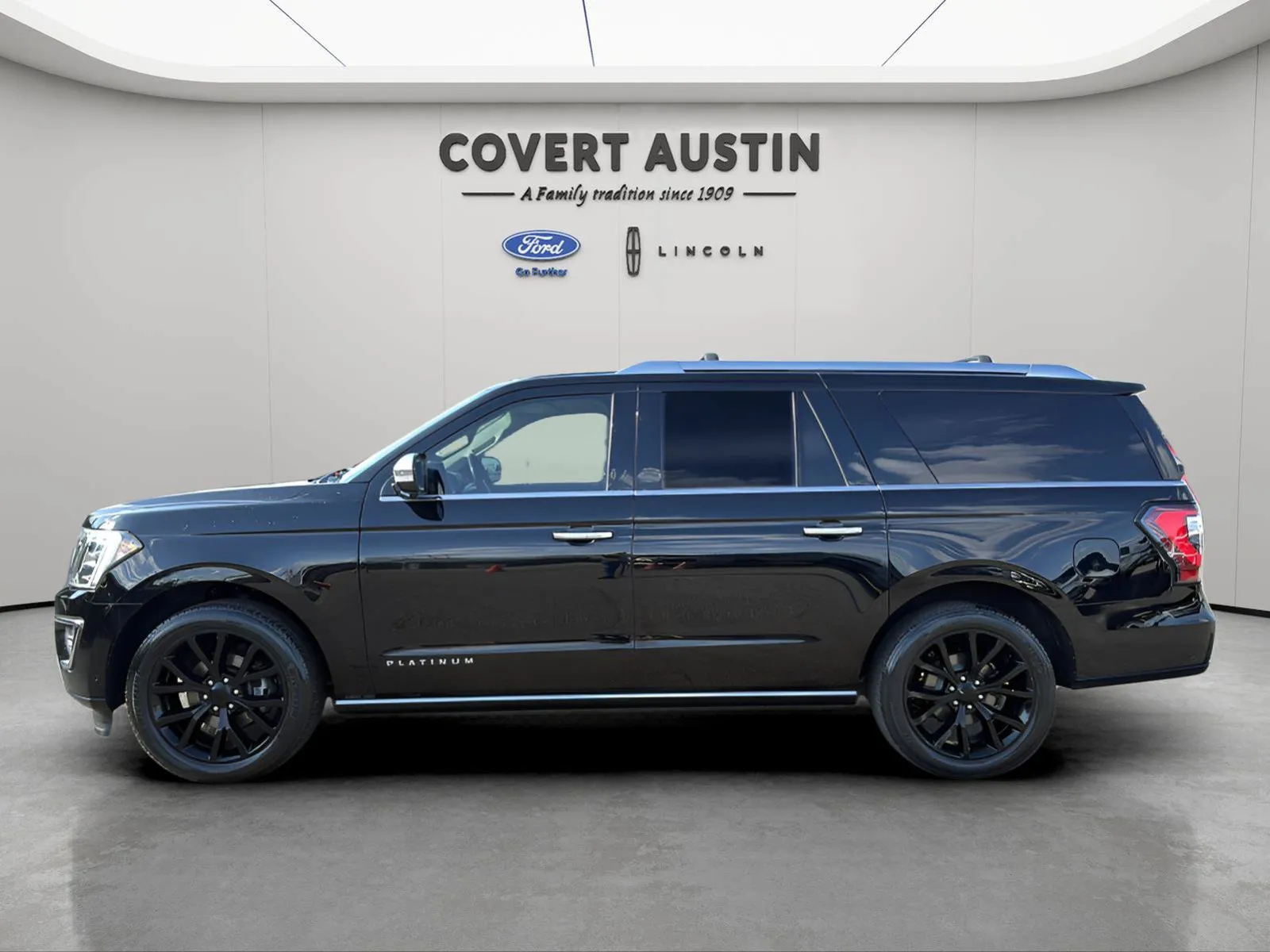 Ford Expedition MAX photo 2