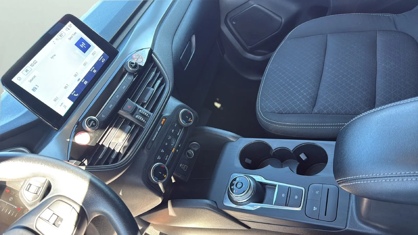 Ford Escape photo 20