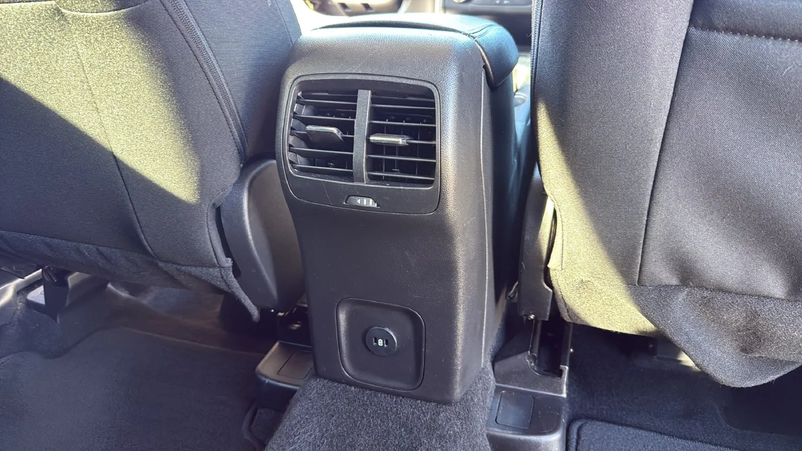 Ford Escape photo 27