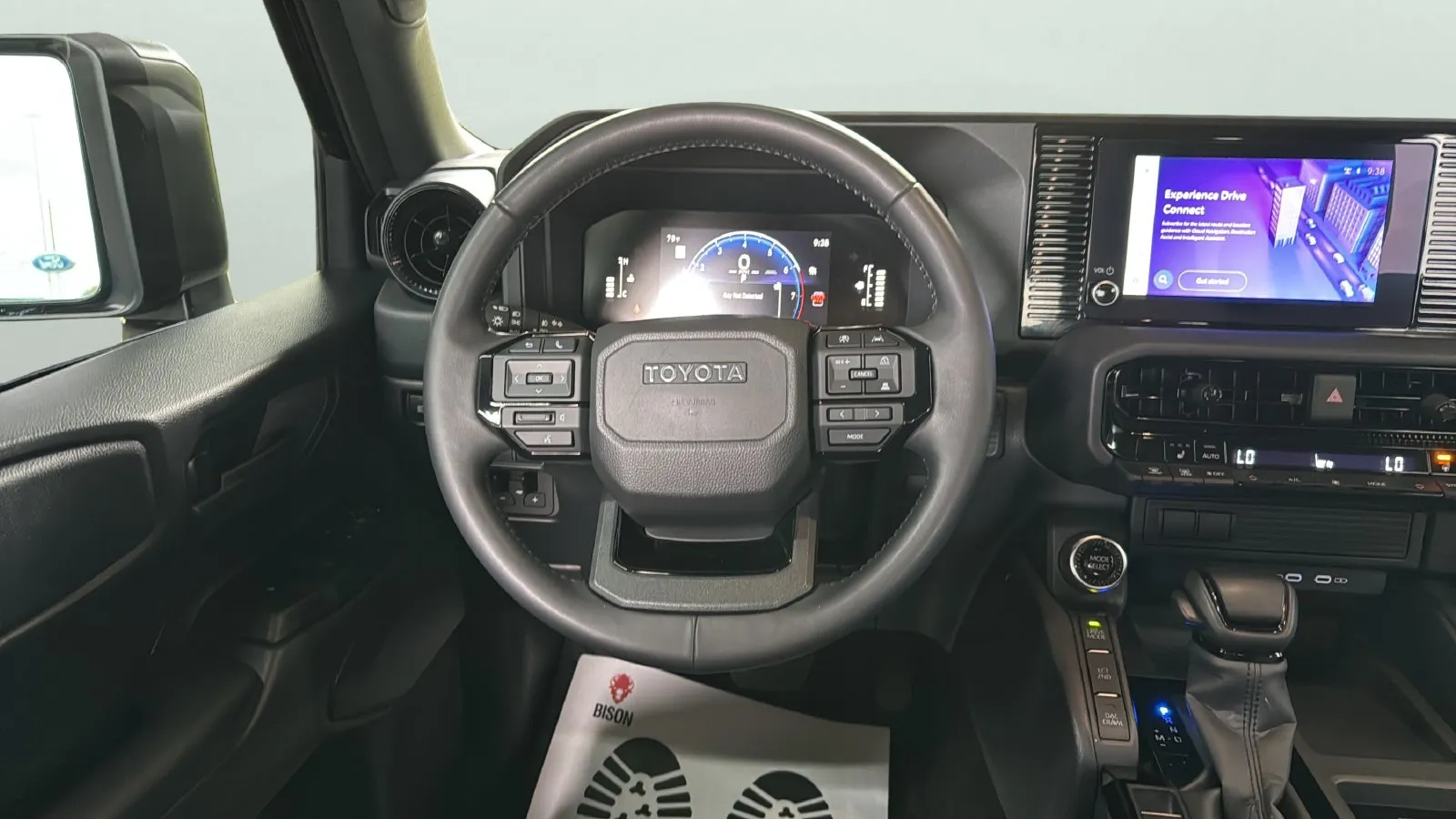 Toyota Land Cruiser photo 12