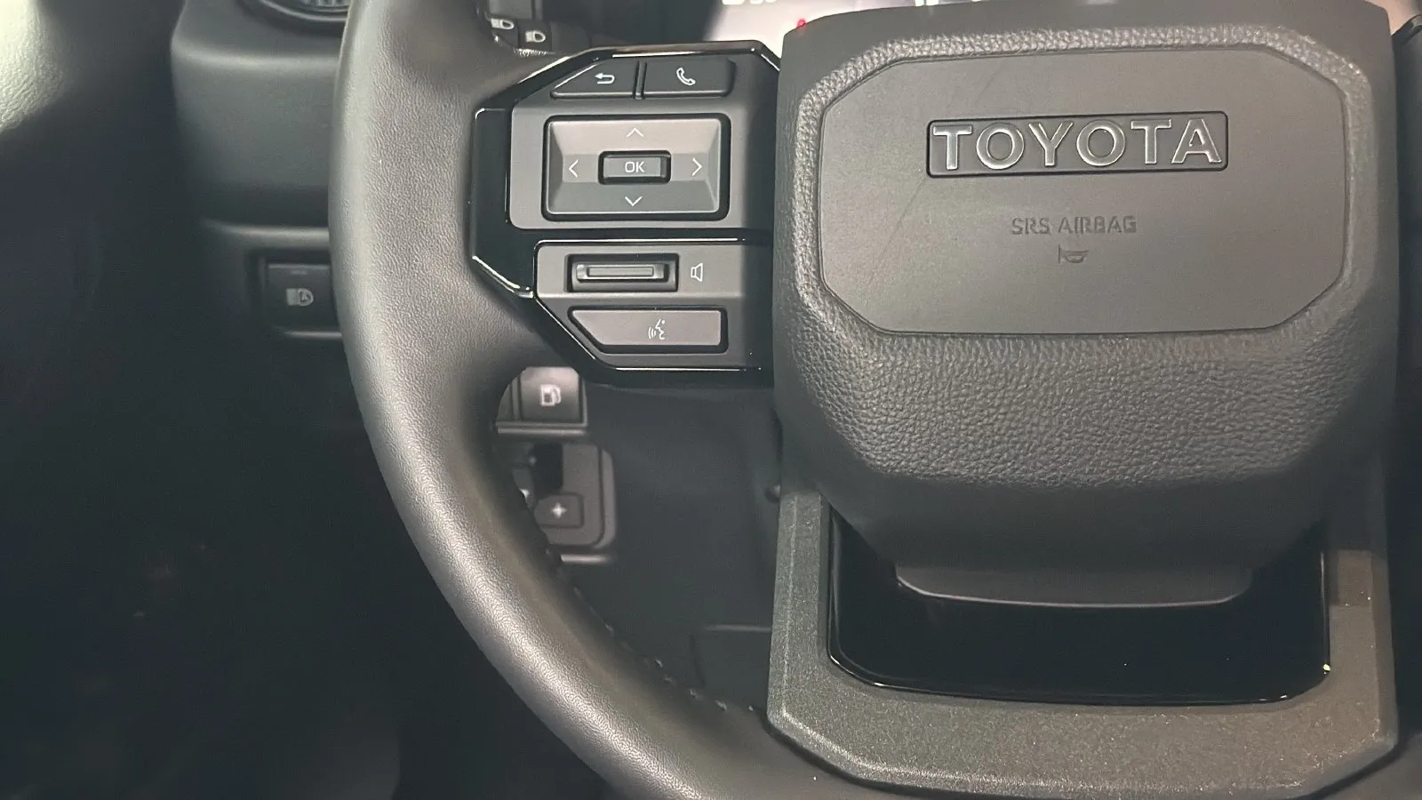 Toyota Land Cruiser photo 16
