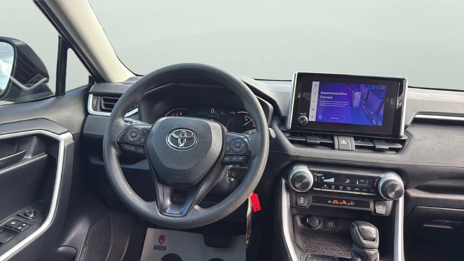 Toyota RAV4 photo 6