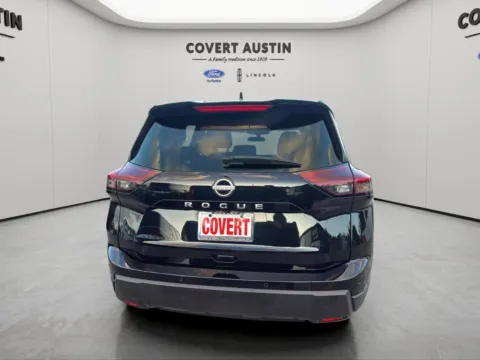 More photos of 2025 Nissan Rogue SV at Covert Ford Lincoln, TX