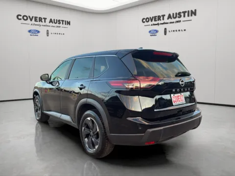 Another view of 2025 Nissan Rogue SV for sale in Austin, TX at Covert Ford Lincoln