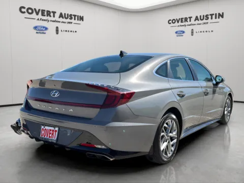 More photos of 2022 Hyundai Sonata SEL at Covert Ford Lincoln, TX
