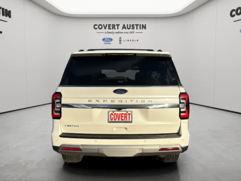 More photos of 2022 Ford Expedition Limited at Covert Ford Lincoln, TX