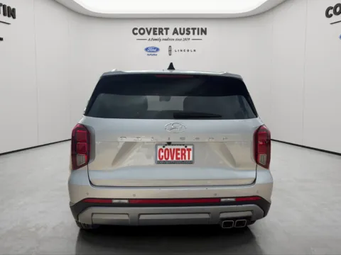More photos of 2025 Hyundai Palisade SEL at Covert Ford Lincoln, TX