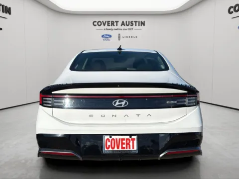 More photos of 2025 Hyundai Sonata SEL at Covert Ford Lincoln, TX