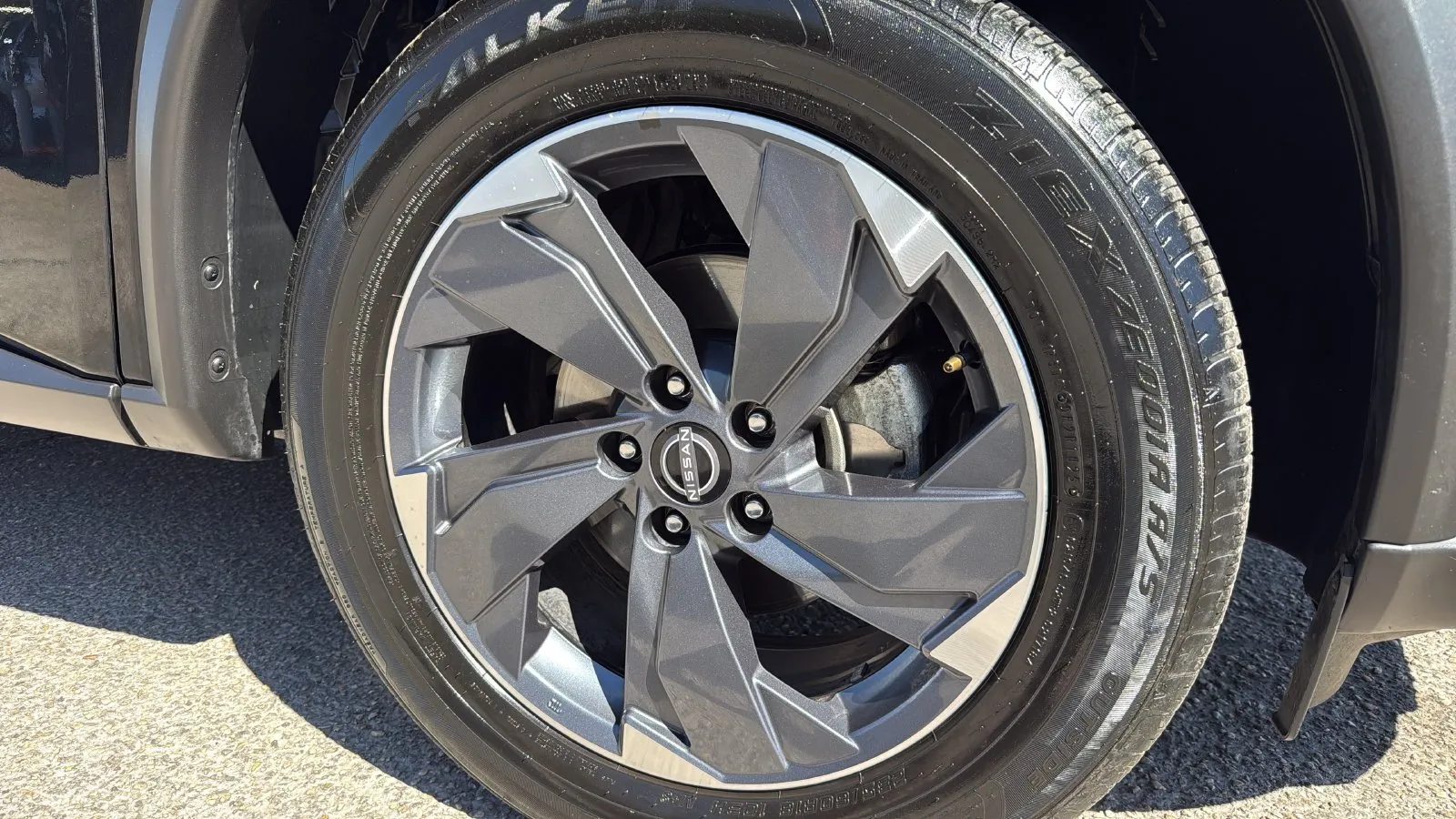 Nissan Rogue photo 26