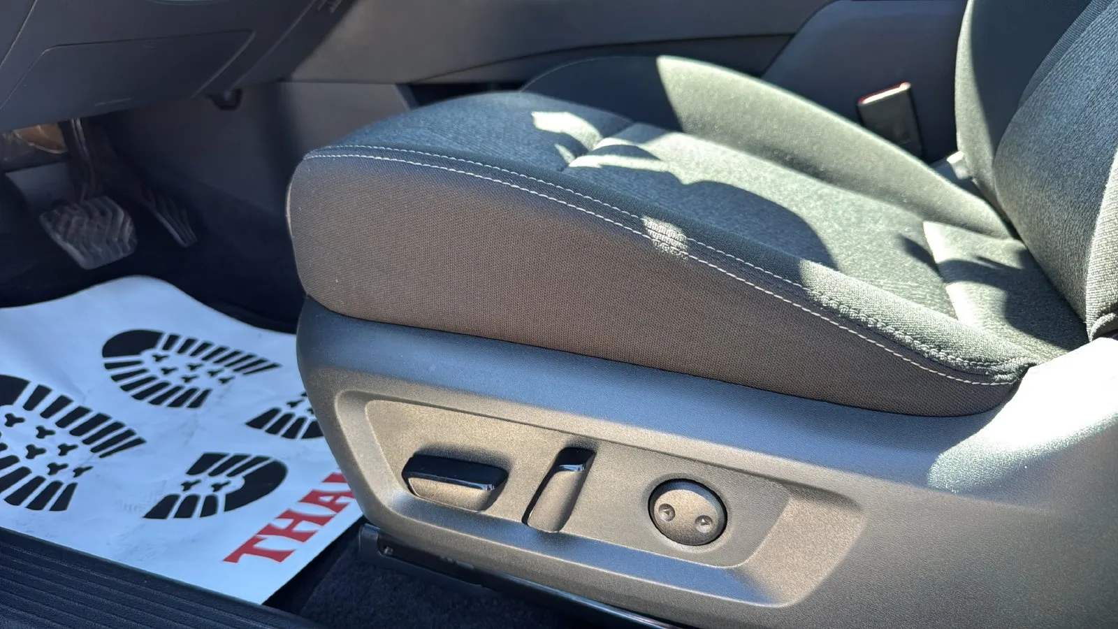 Nissan Rogue photo 7