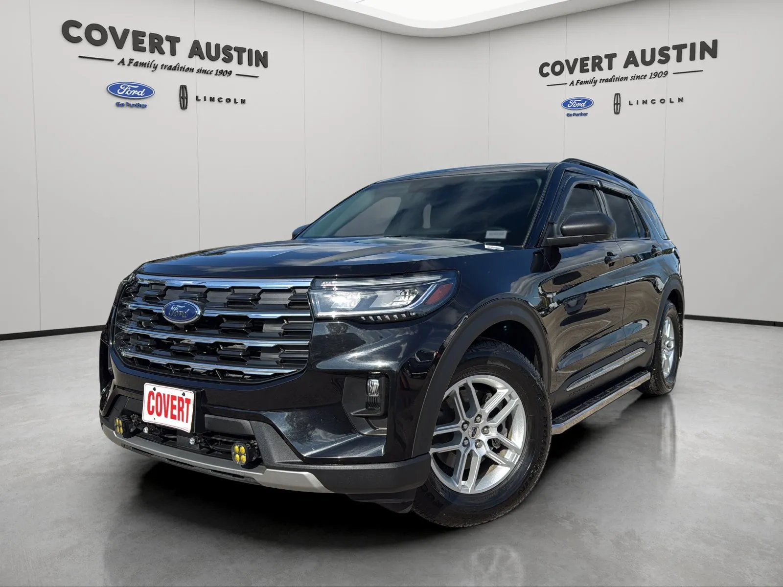 Black 2025 Ford Explorer Active for sale in Austin, TX