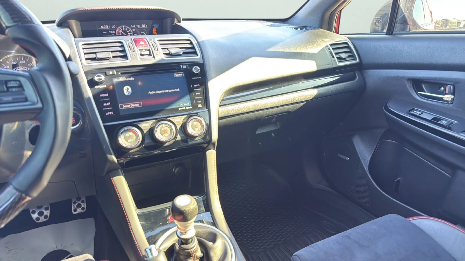 Subaru WRX photo 19